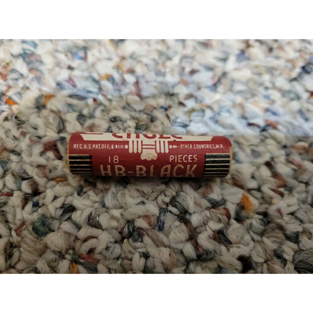 Vintage EAGLE Pencil Company HB BLACK  NOS Wood Tube 18 piece Thin Lead USA